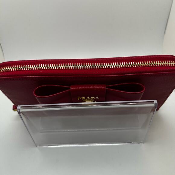 GUC Prada Saffiano Fiocco Peonia Wallet - Picture 5 of 11